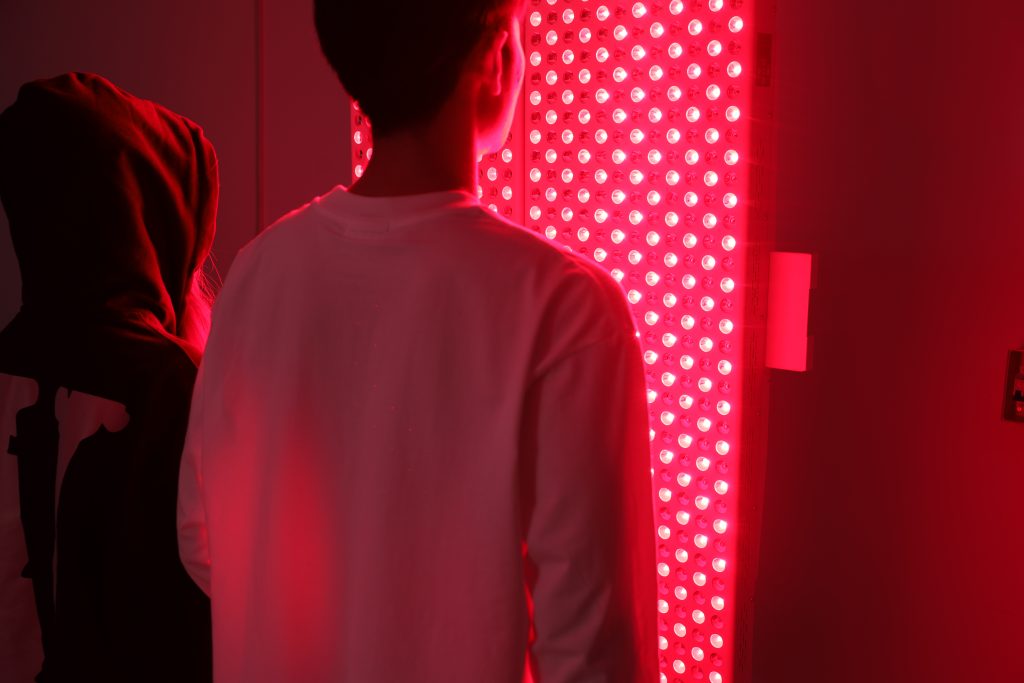 How to Optimize Red Light Therapy Manufacturing for Reliable Clinical Performance